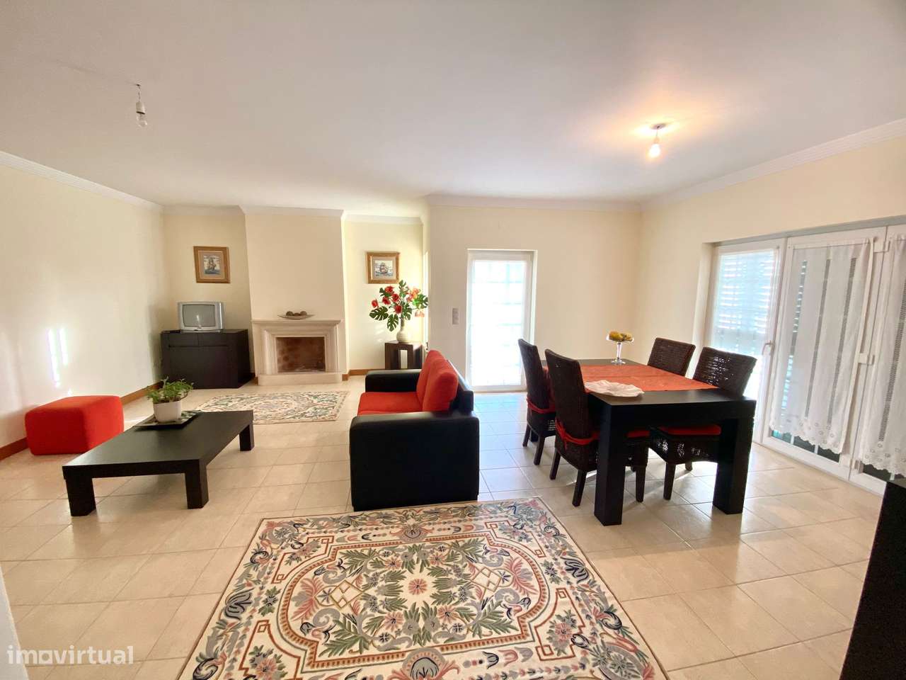 Moradia T4 + T1 Elegante e sofisticada em Figueira da Foz-11