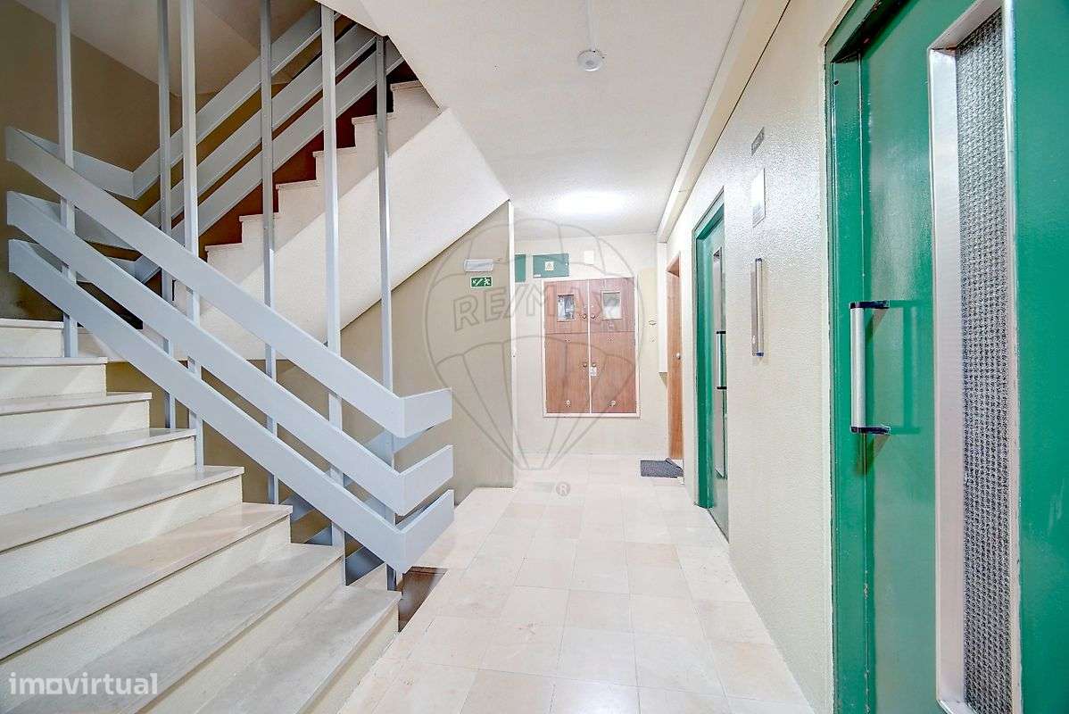 Apartamento T5 para venda-28