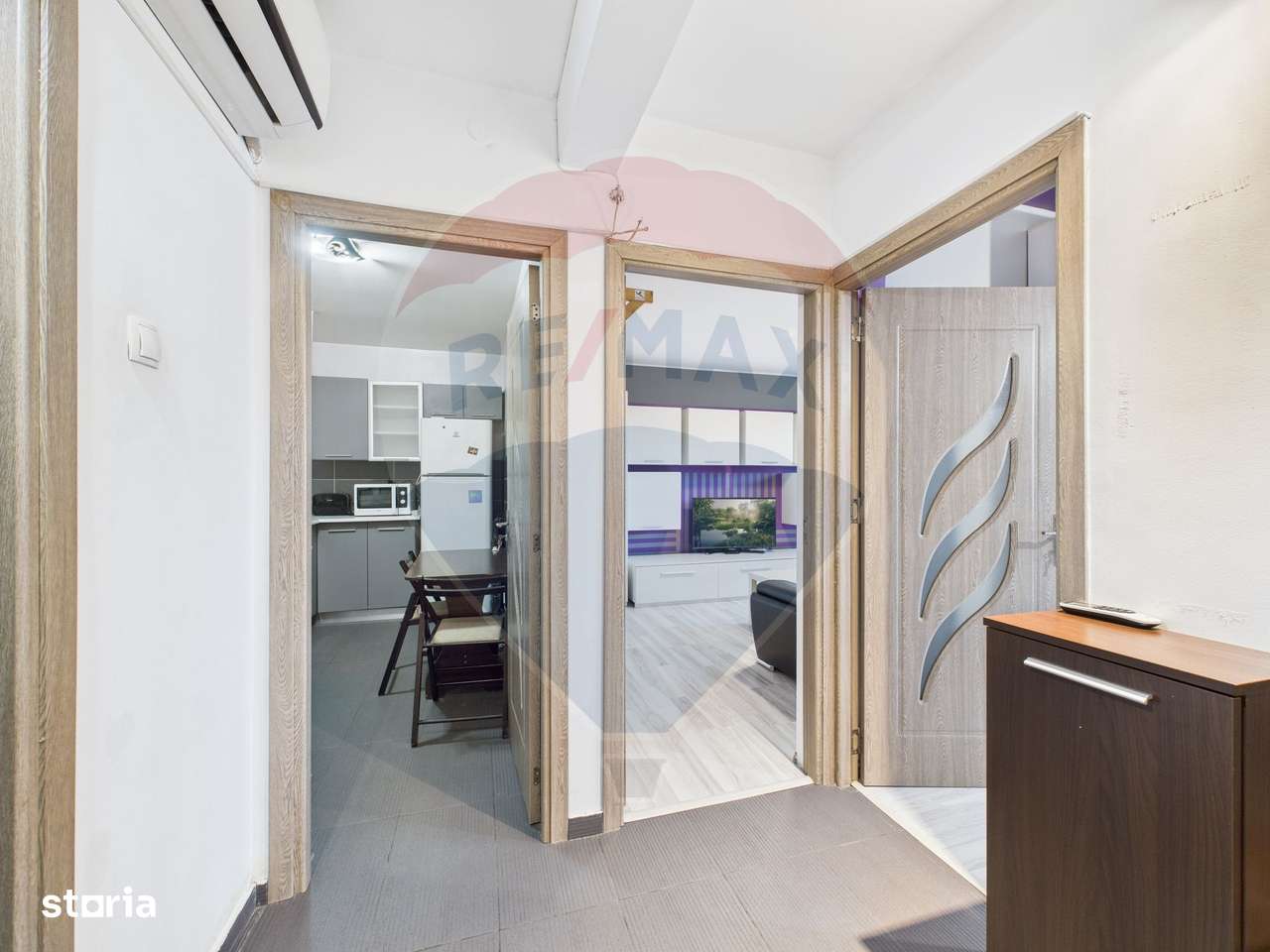 Apartament cu 2 camere de vanzare - Zona Sura Mare-4