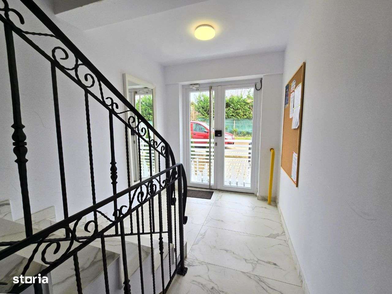 Spatiu transformat in apartament, Nicolina, LIDL TNeculai,  plata cash - Imagine principală: 4/12