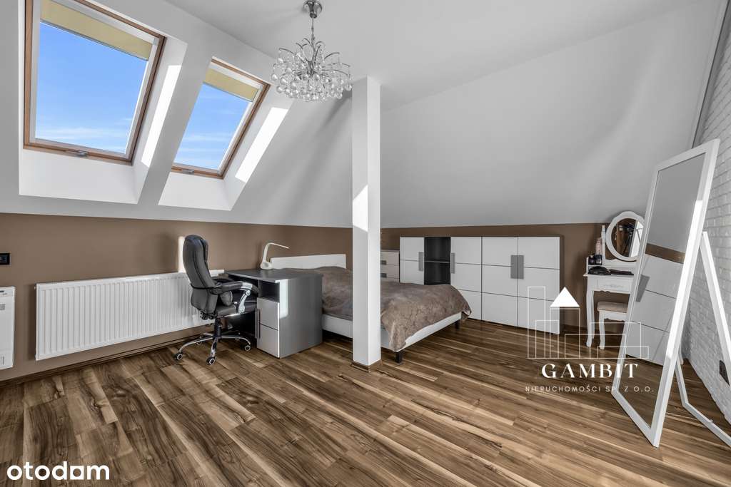 Nowoczesny 5 pok. dom z  dużym ogrodem pod Warszawą-12