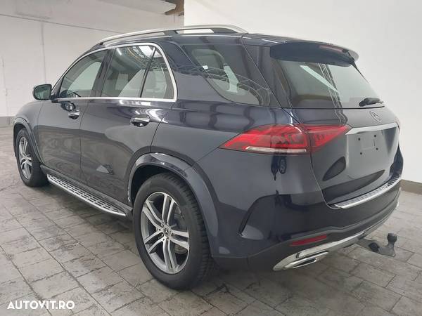 Mercedes-Benz GLE 300 d 4MATIC - 3