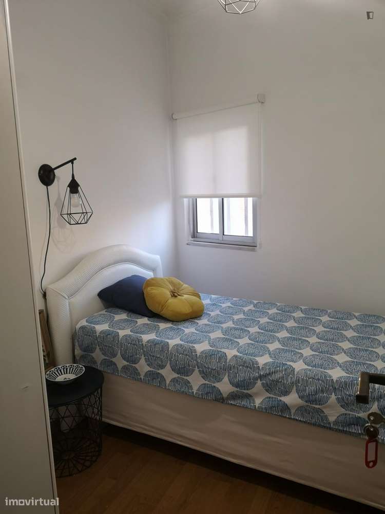 Quarto - localizado em Amadora Lisbon - Grande imagem: 5/10