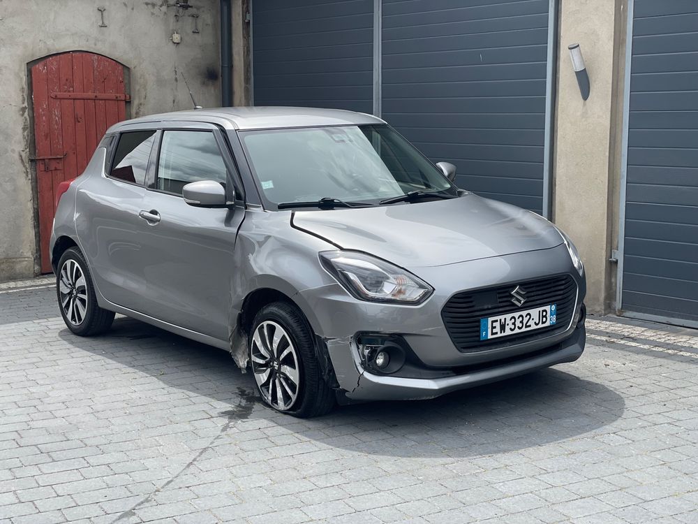 Suzuki Swift VI (2017-2024) 1.2 Premium Plus 2018
