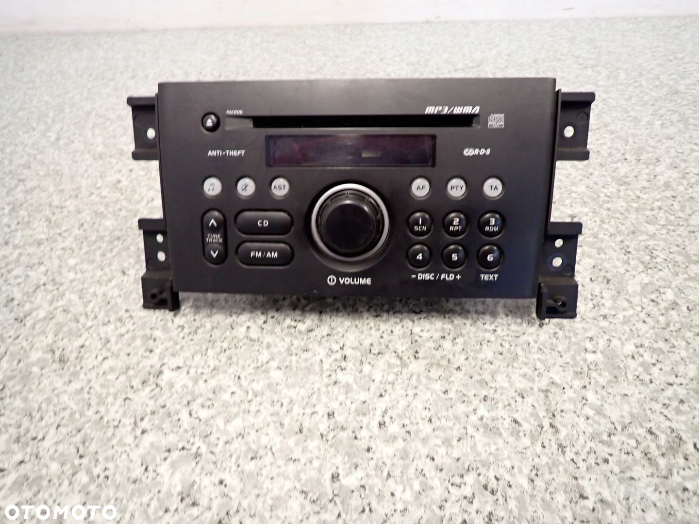 SUZUKI GRAND VITARA 06-12 RADIO Z CD RADIOODTWARZACZ - 1