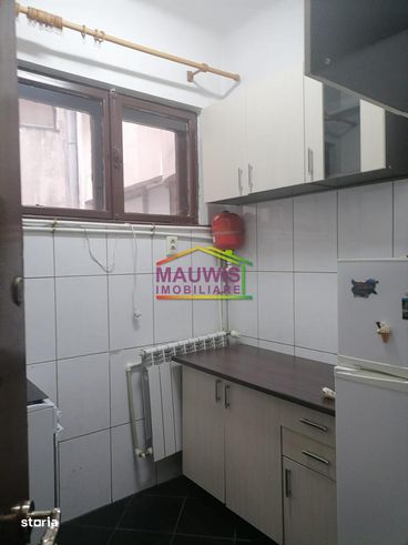 Piata Romana- Lahovari- metrou 3 min- cu centrala proprie-14