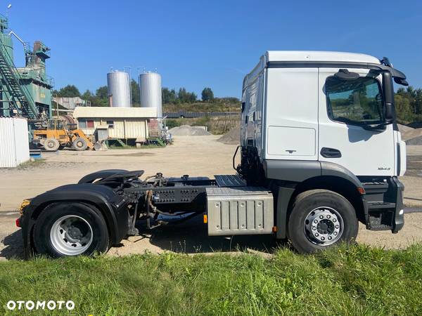 Mercedes-Benz Actros - 6