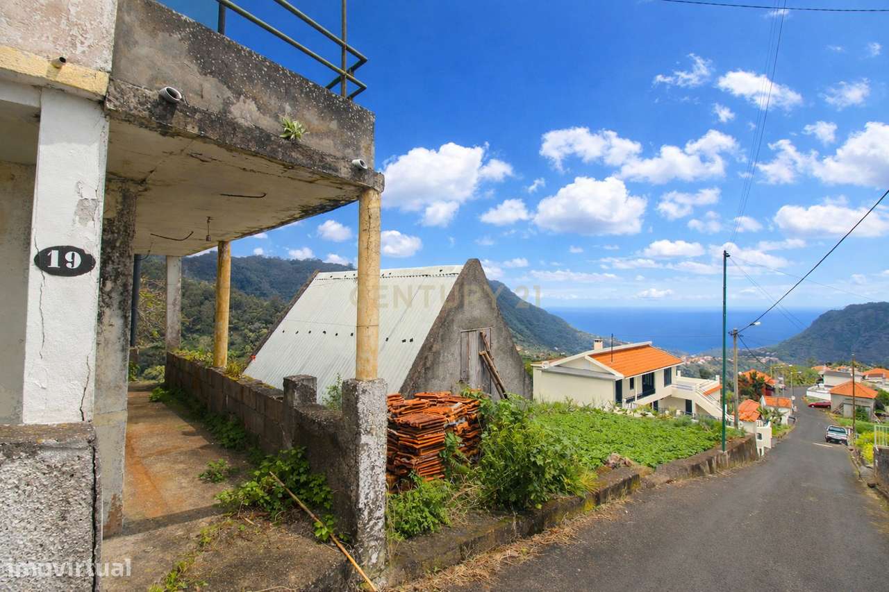 Moradia em São Roque do Faial com Vista Mar e Montanha-22