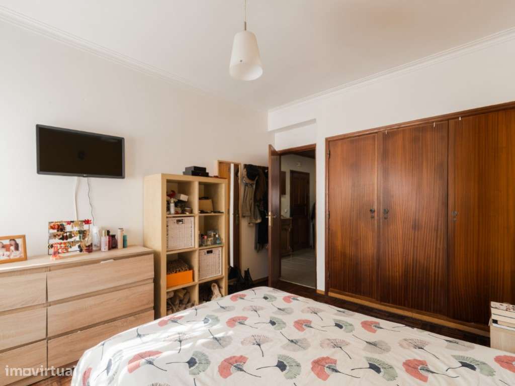 T2 com terraço - Encosta do Sol-7