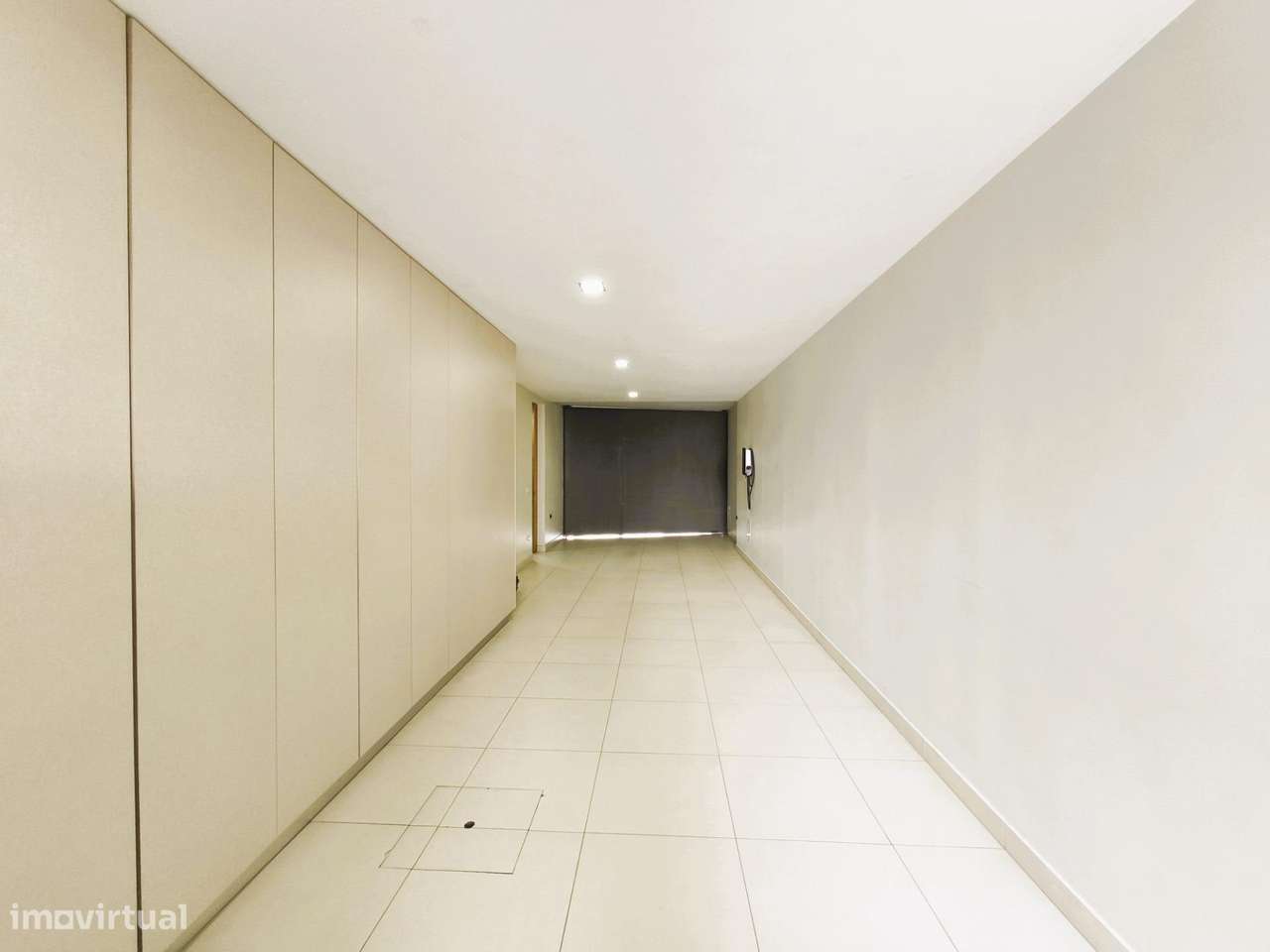 Moradia T3+1 (Centro Póvoa de Varzim a 300m da praia)-16