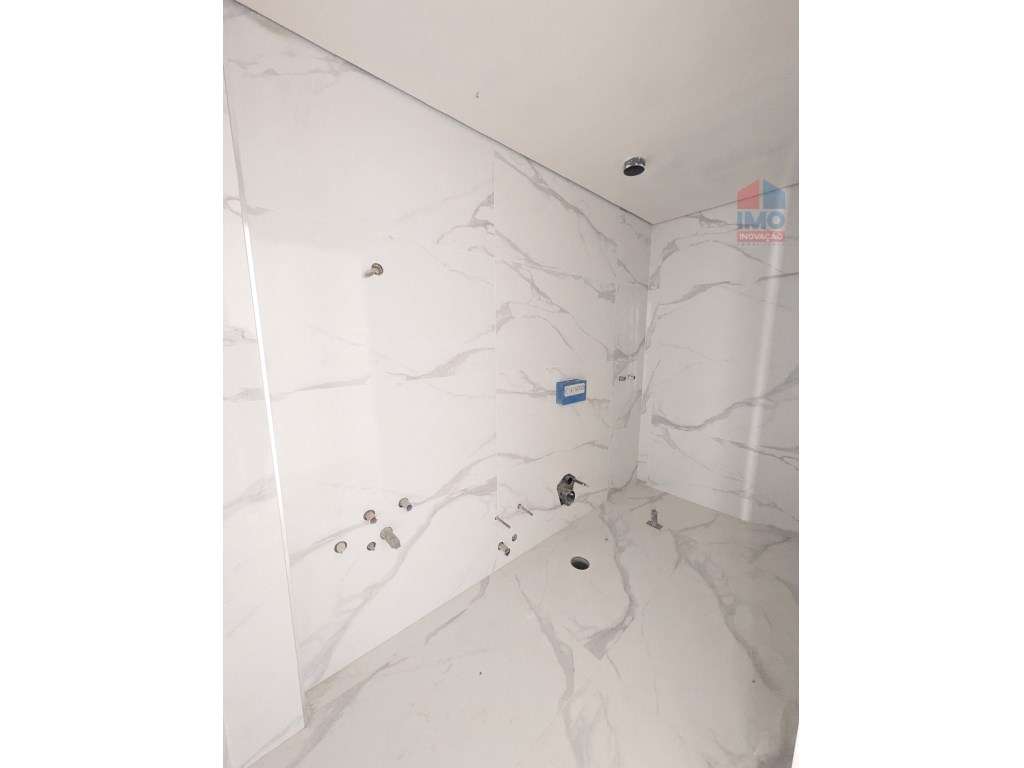 APARTAMENTO T1 NOVO | CONDOMÍNIO FECHADO | VISTA MAGNÍFICA-12