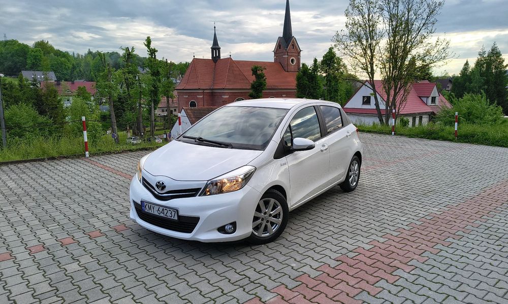 Toyota Yaris III 2013