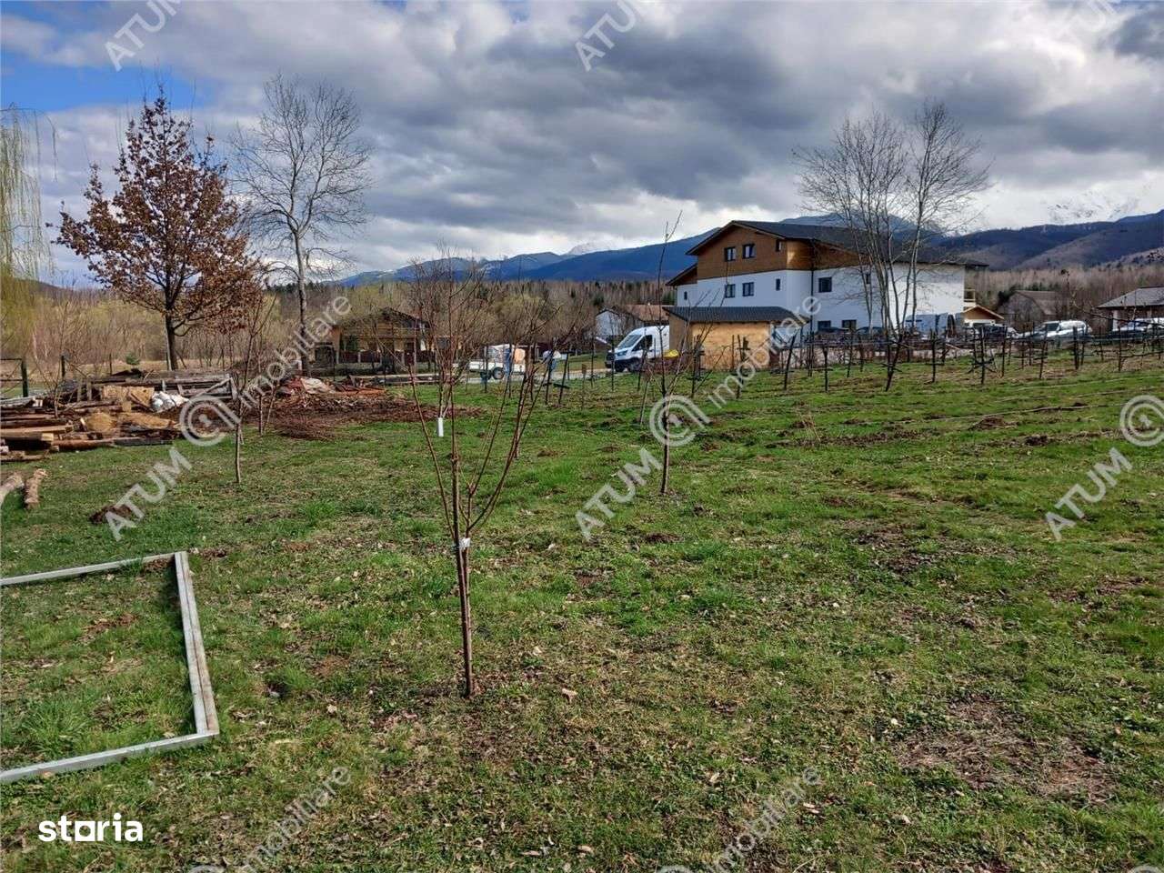 Teren intravilan 2060 mp de vanzare in Avrig zona Valea Avrigului - Imagine principală: 5/7