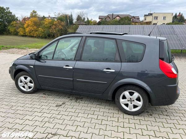 Renault Grand Scenic 1.9 dCi XXL FAP Avantage - 4