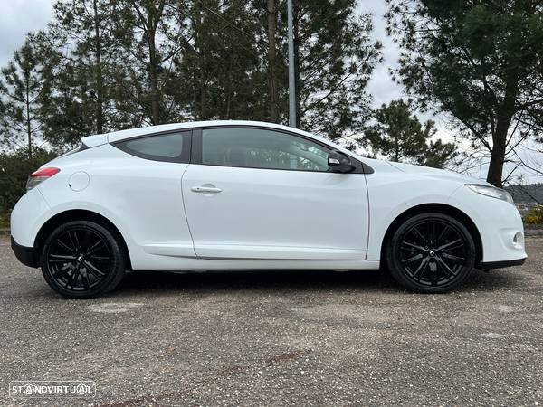 Renault Mégane Coupe 1.5 dCi Dynamique - 8