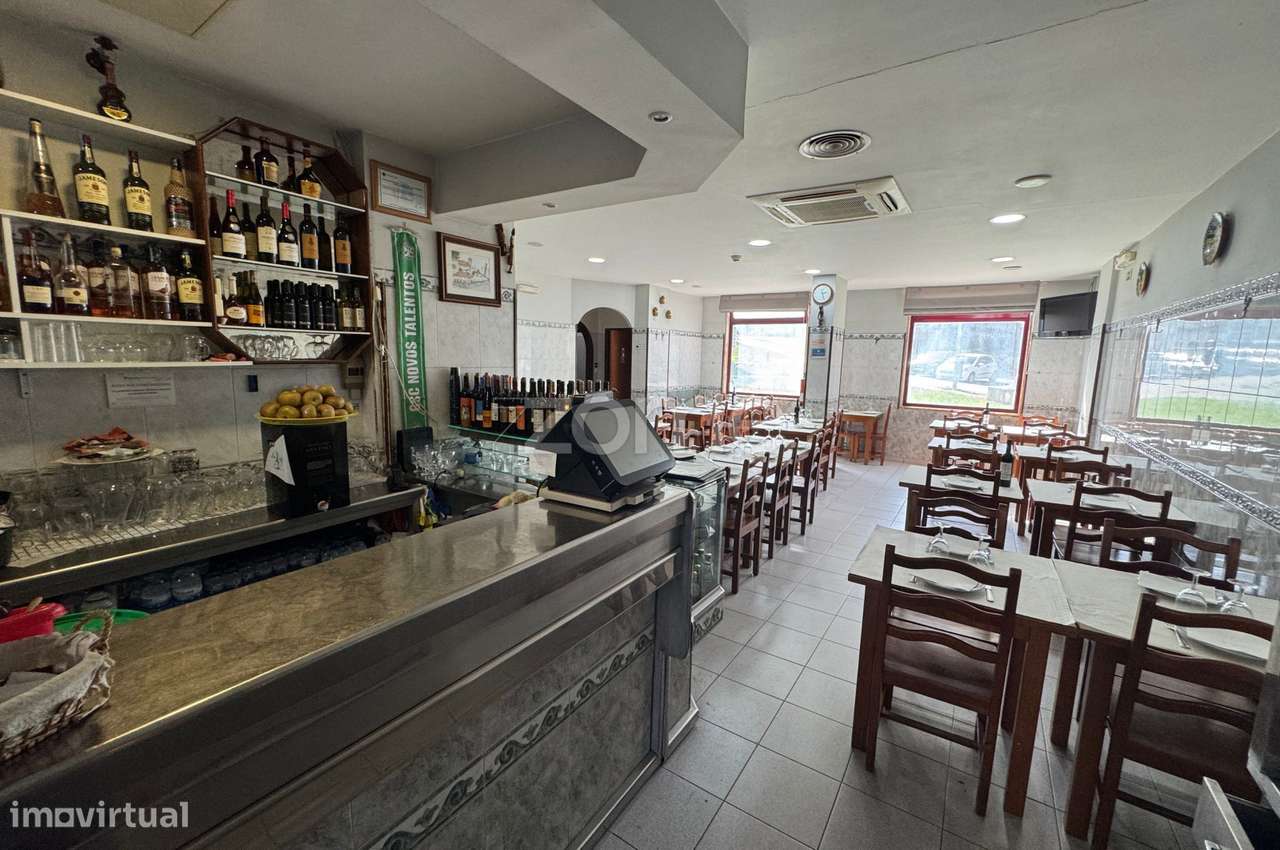 Loja, 111 m², Agualva e Mira-Sintra - Grande imagem: 5/18