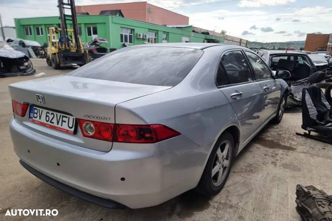 Dezmembrez  Honda Accord 7, an 2006, motor 2.2 cdti 140cp, cod motor N22A1, bara spate usa portiera aripa oglinda planetara turbina dezmembrari piese - 2