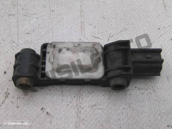 Sensor Impacto 8e095_9651a Audi A4 B7 Avant (8e) [2004_2008] 2. - 4