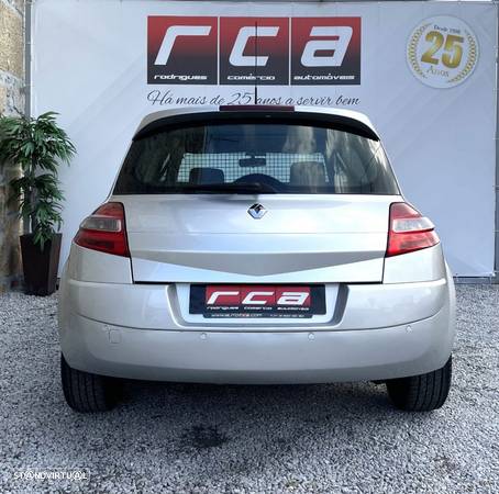 Renault Megane 1.5 dCi Confort - 5