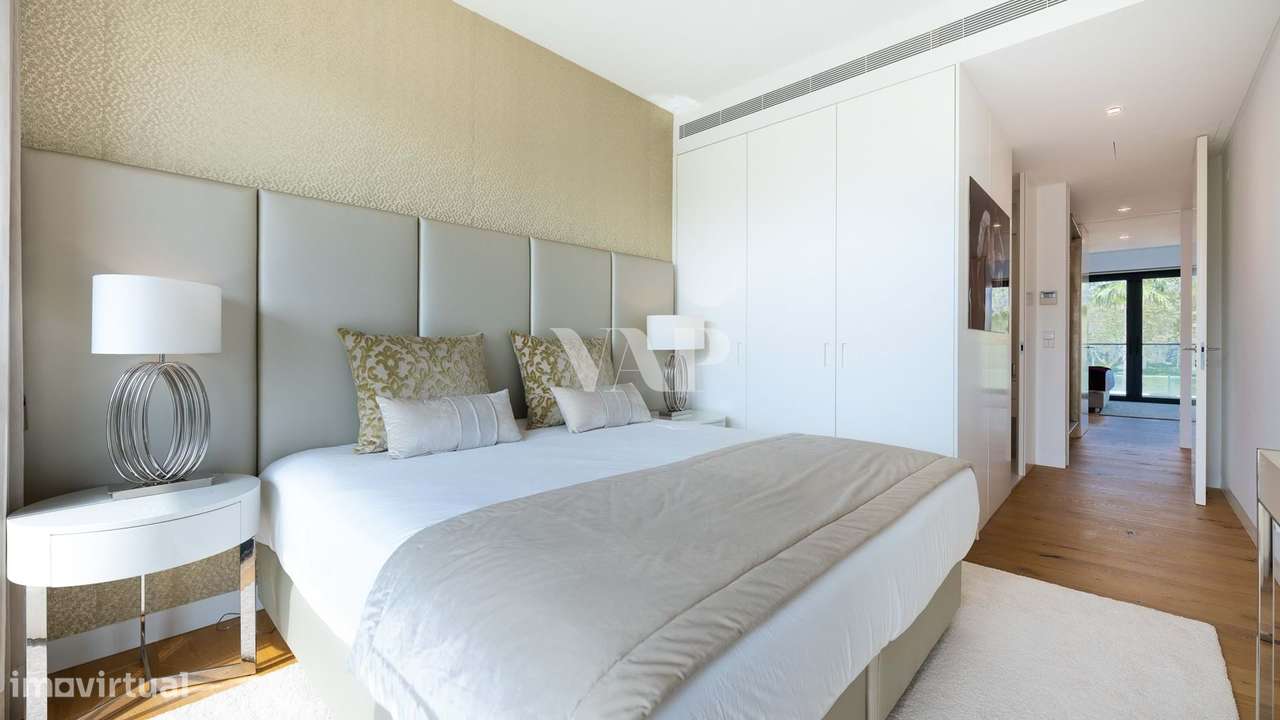 Apartamento T3 de Luxo com Piscina em Vilamoura-15