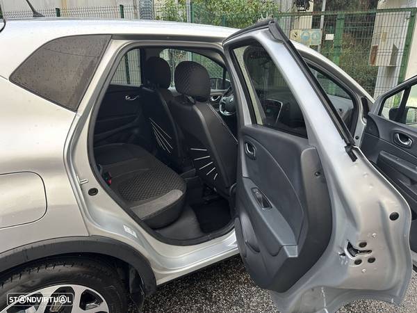 Renault Captur 1.5 dCi Exclusive - 20