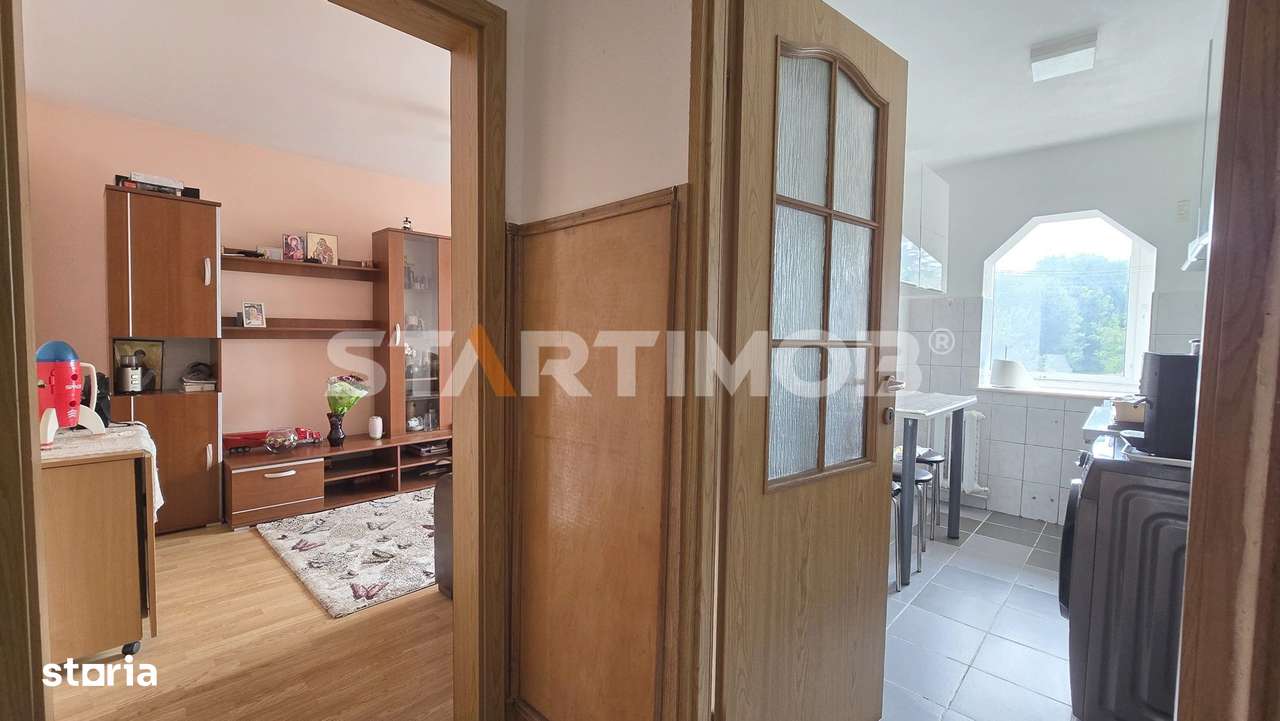 Apartament 3 camere decomandat Bartolomeu-12