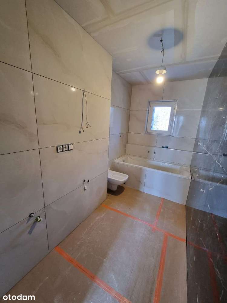 trzy pokoje, balkon, po generalnym remoncie, Aleja-8