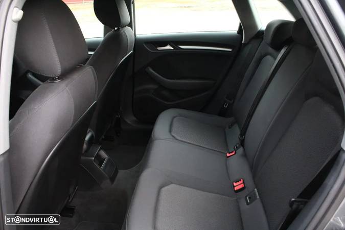 Audi A3 Sportback 30 TDI - 8