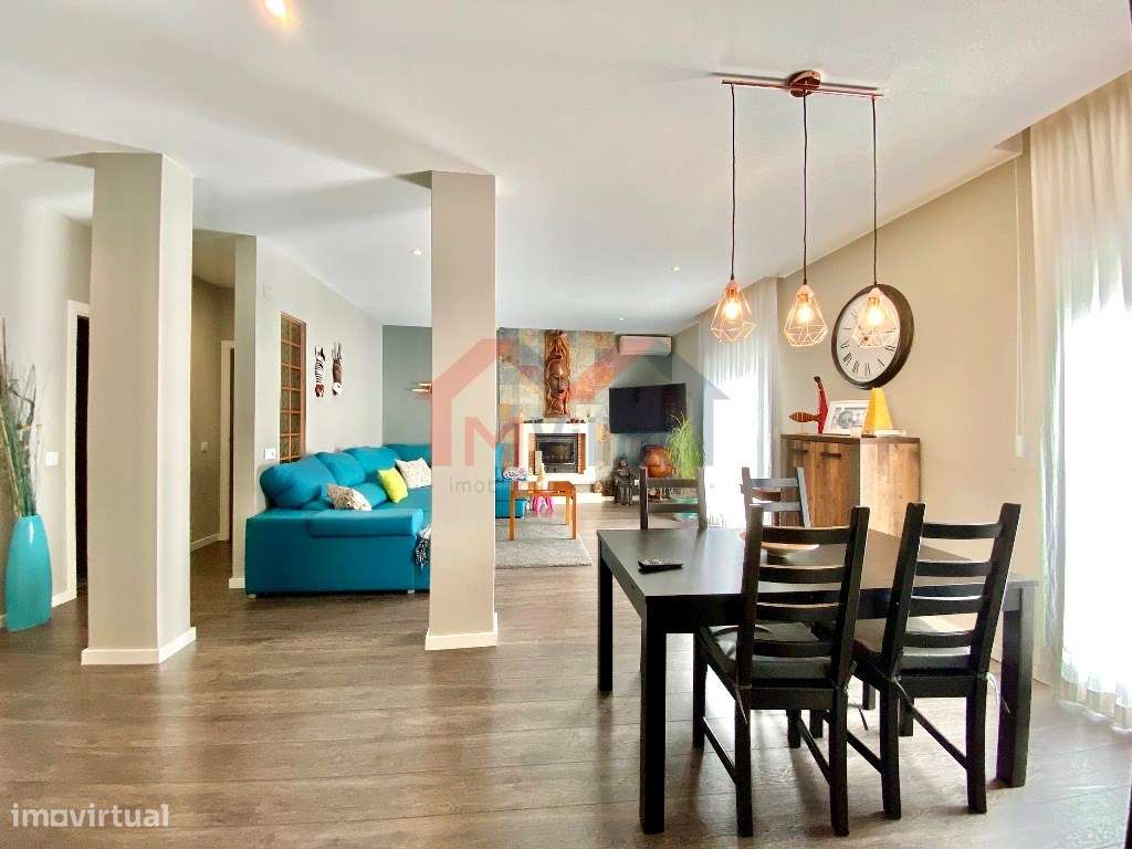 Apartamento T4+1 na baixa a 200 metros do cais - Olhão - Grande imagem: 5/26