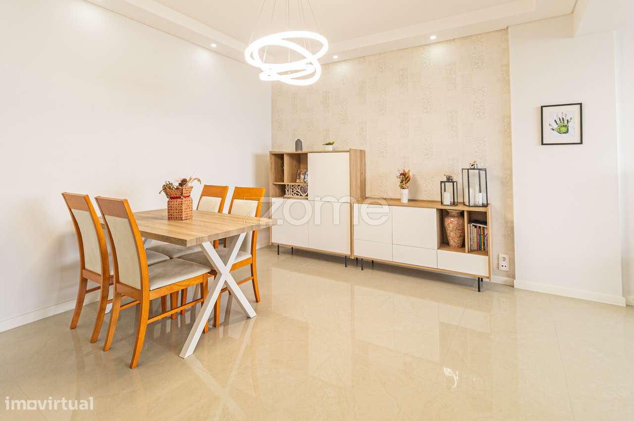 Oportunidade! Apartamento remodelado T3 em Cacilhas com vista Rio Tejo - Grande imagem: 5/28