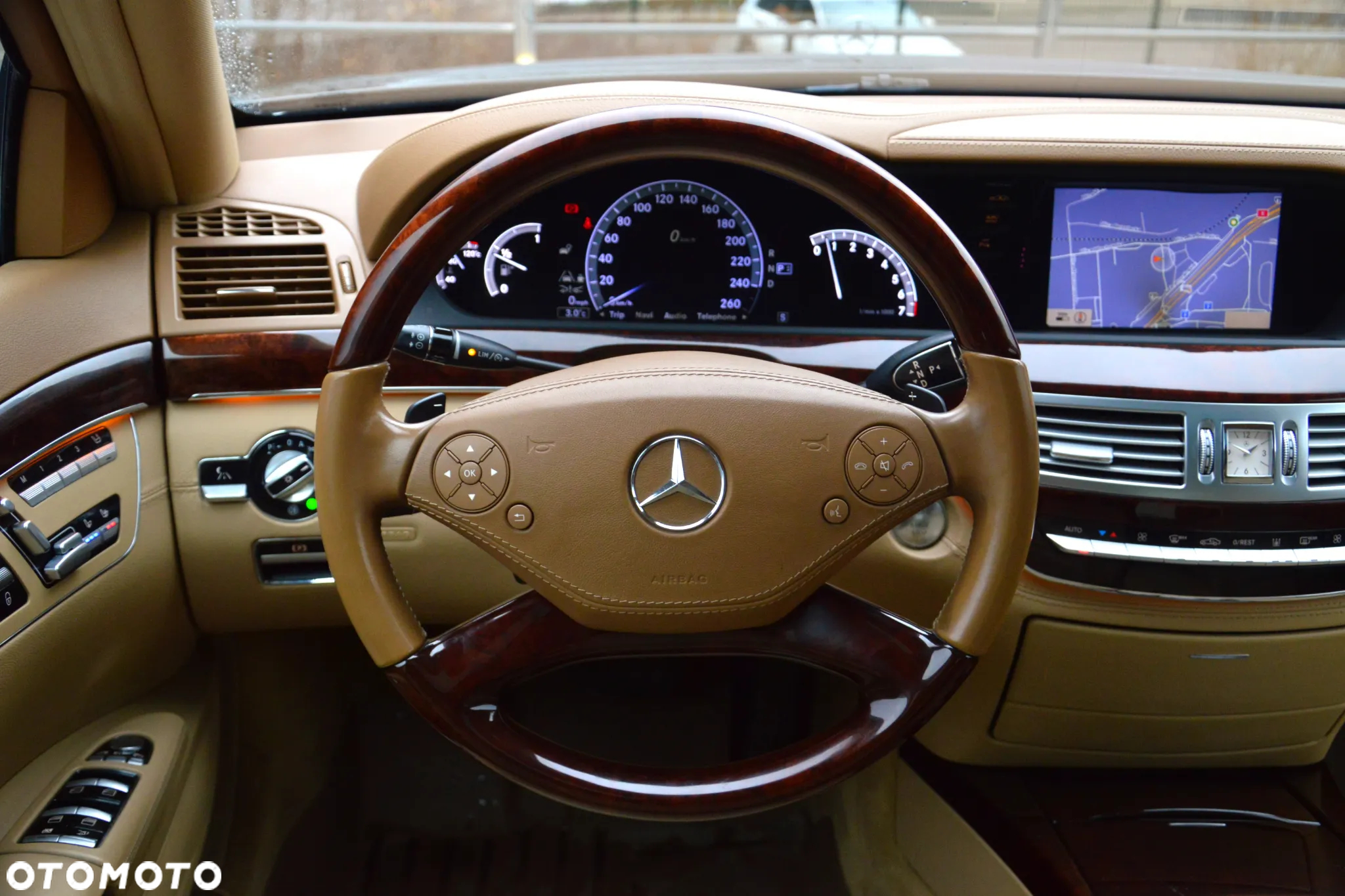 Mercedes-Benz Klasa S 500 L BlueEFFICIENCY 7G-TRONIC - 33