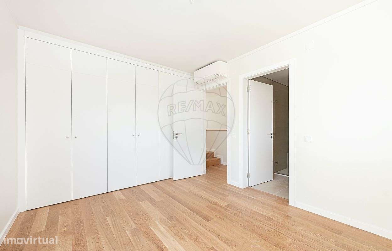 Moradia T4 para venda-15