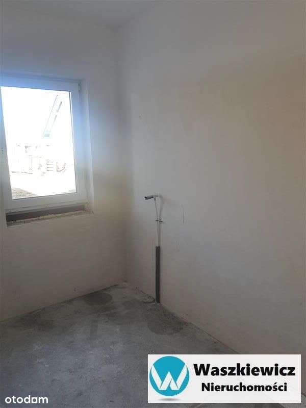 dom z piękną działką-10