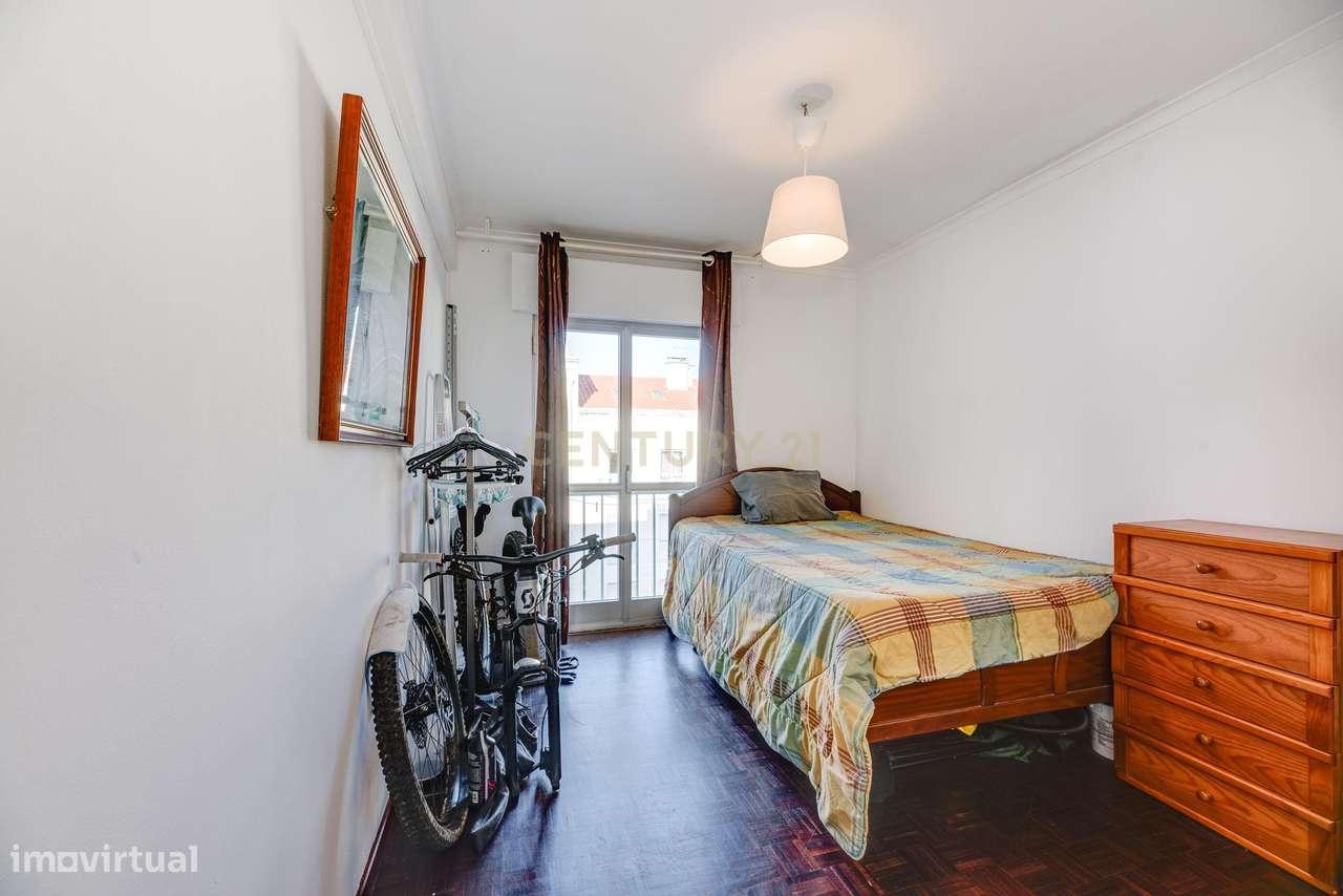 Apartamento T3 à Venda – Rio de Mouro-9