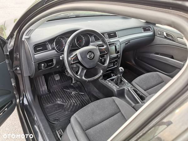 Skoda Superb 1.6 TDI Active - 13