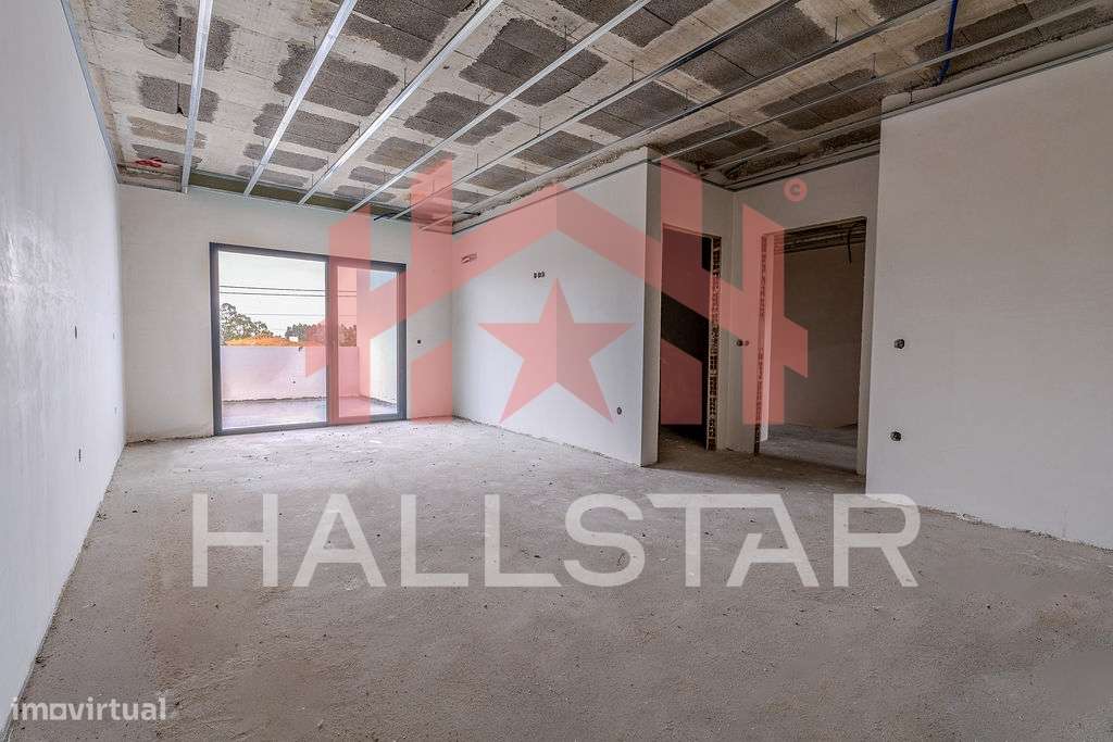 Moradia T3+1 Geminada / Em Construção / Leiria-20