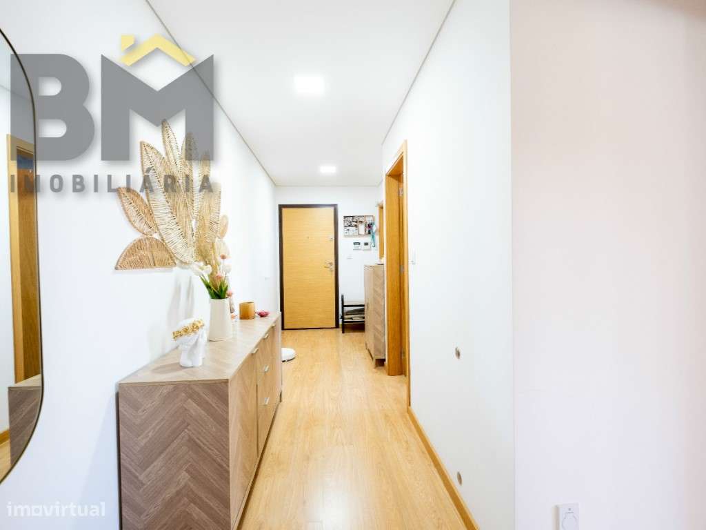 Apartamento T1 convertido em T2 com Tecnologia e Centralidade-11