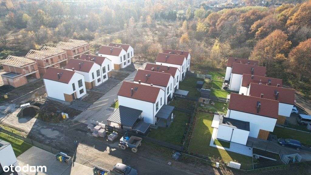 Wolnostojący Dom Z Garażem w cenie mieszkania !!-11