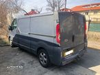 Dezmembrez Opel Vivaro CDTI gri - 5