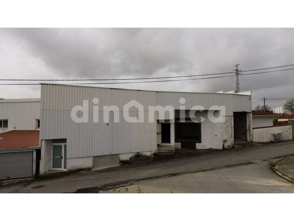 Imóvel Industrial / Serviços-42