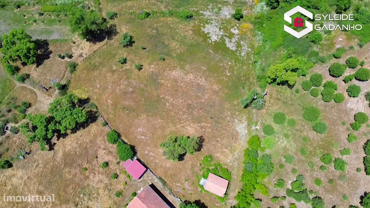 Terreno com casa agrícola para VENDA em São Miguel de Acha - Grande imagem: 5/27