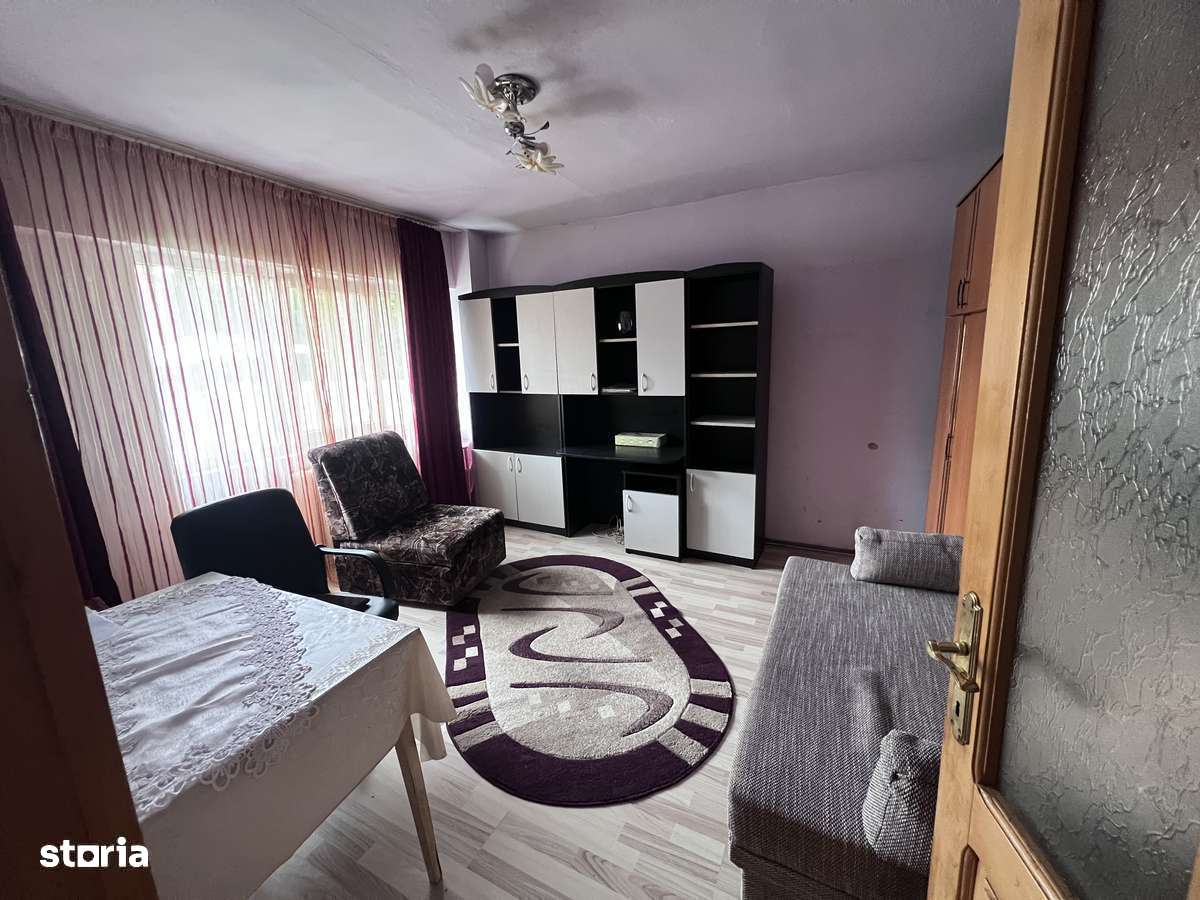 Oferta Turturelelor  Garsoniera Parter Inalt bloc izolat ! - Imagine principală: 3/10