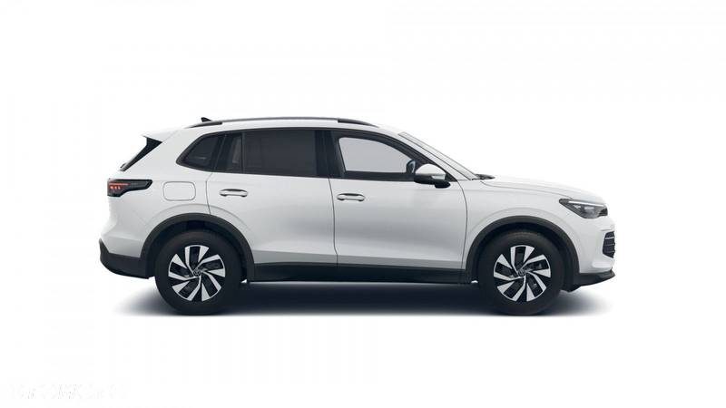 Volkswagen Tiguan - 4