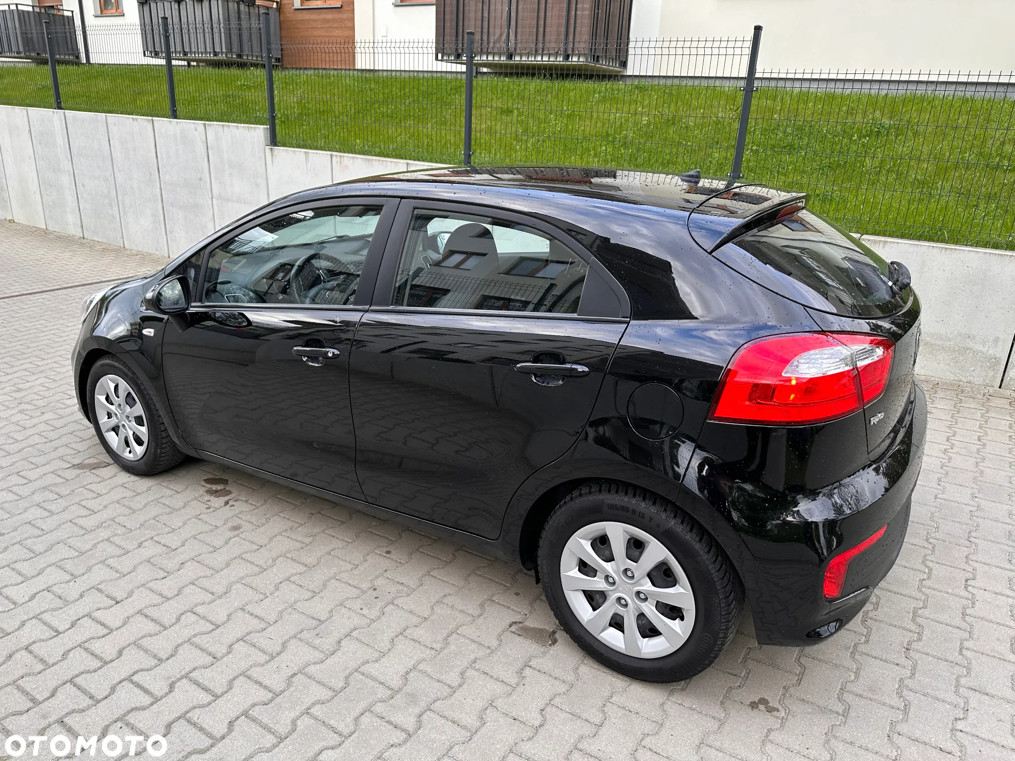 Kia Rio 1.2 Attract - 7