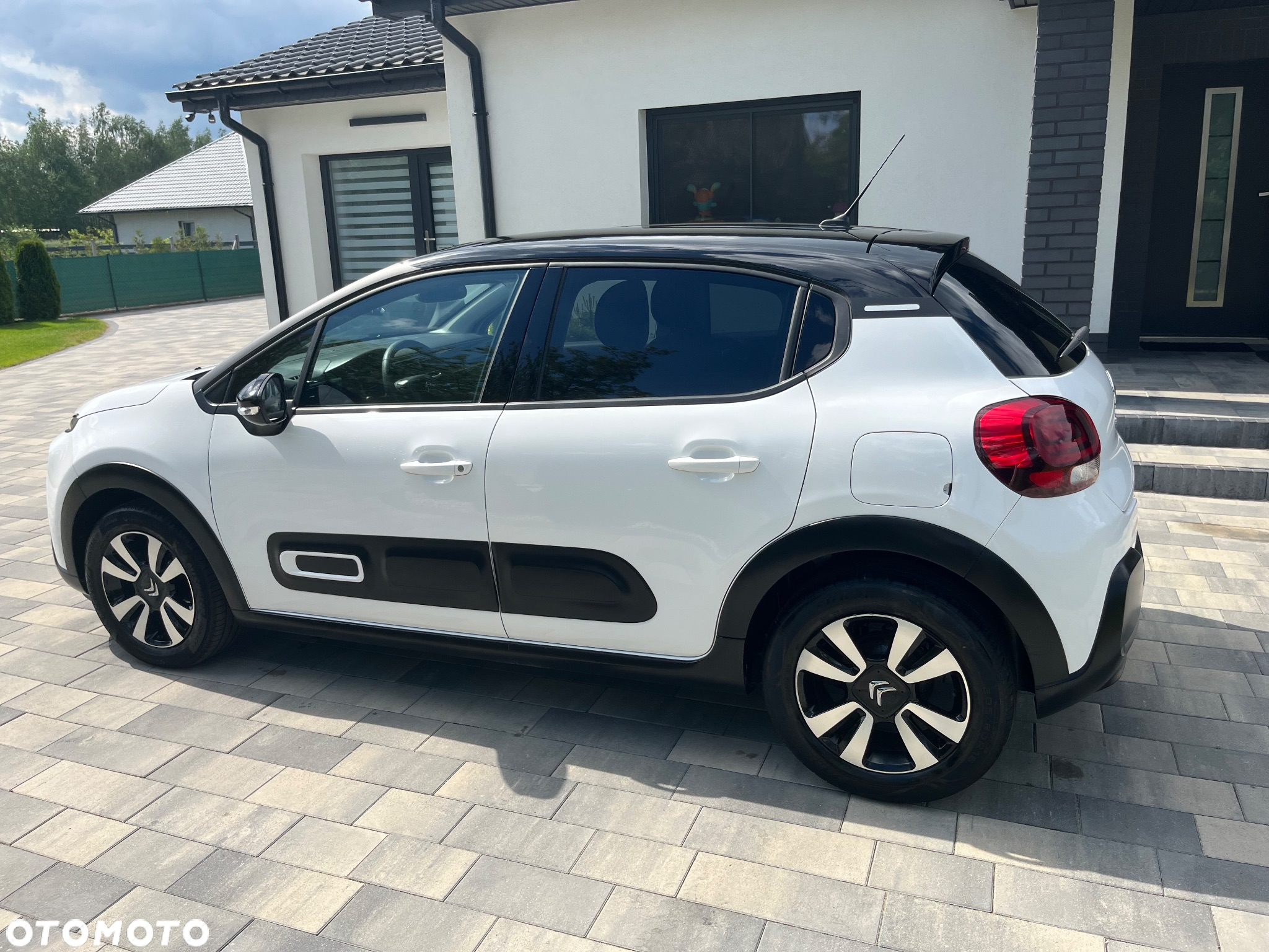 Citroën C3 1.2 PureTech Shine - 6