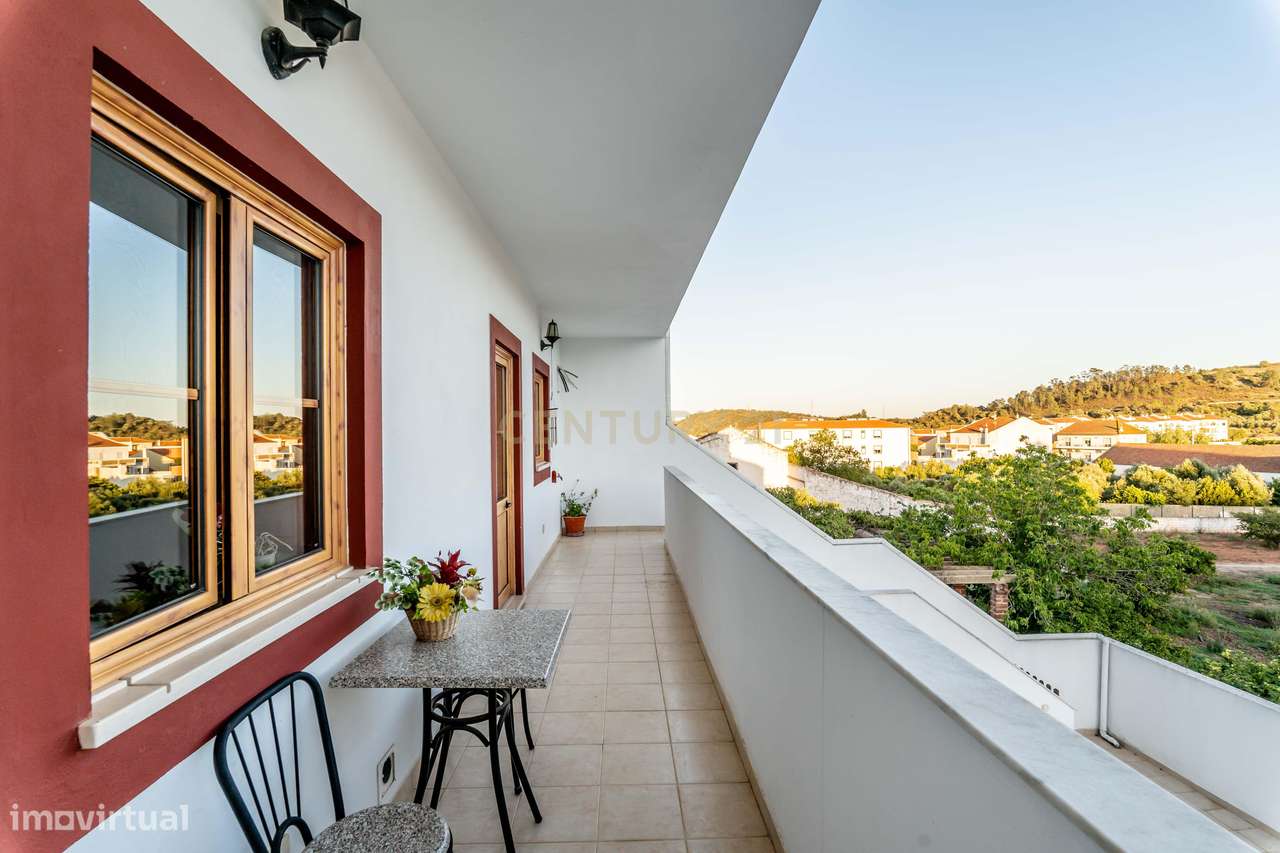 Moradia T4 | S.B. Messines | Garagem | Varandas - Grande imagem: 4/40