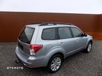 Subaru Forester 2.0 i Exclusive - 3