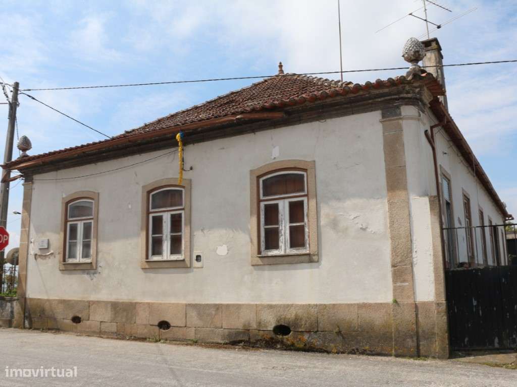 Moradia isolada inserida em terreno de 727m2 - Venda da Esperança, ...-19