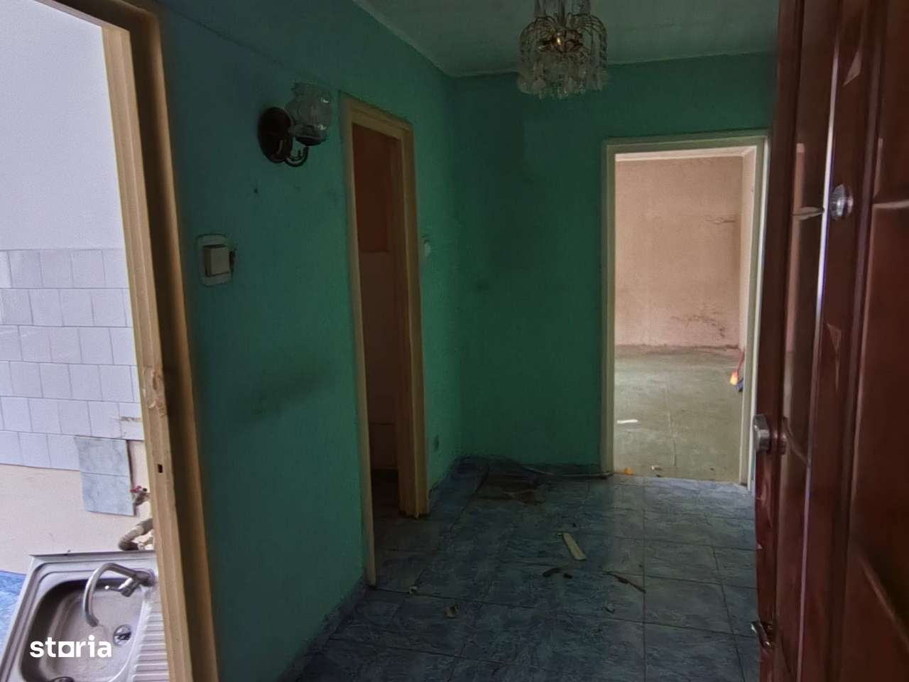 1Garsioniera Drumu Taberi Metrou Raul Doamnei-3