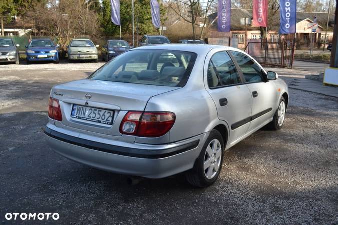 Nissan Almera - 3